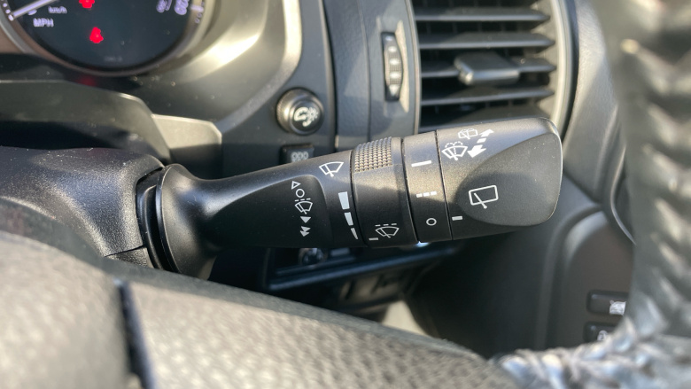 Toyota Land Cruiser 2.8 D-4D 204 Active 5dr Auto 7 Seats Diesel Station Wagon